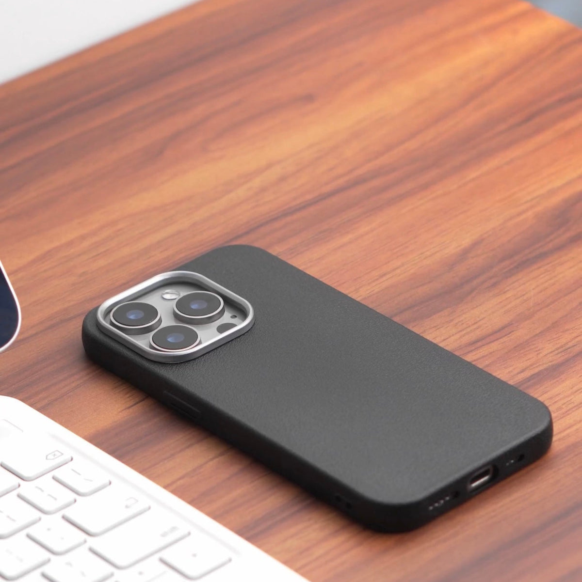 Premium TPU Leather Case for iPhone Special - Hiprotech